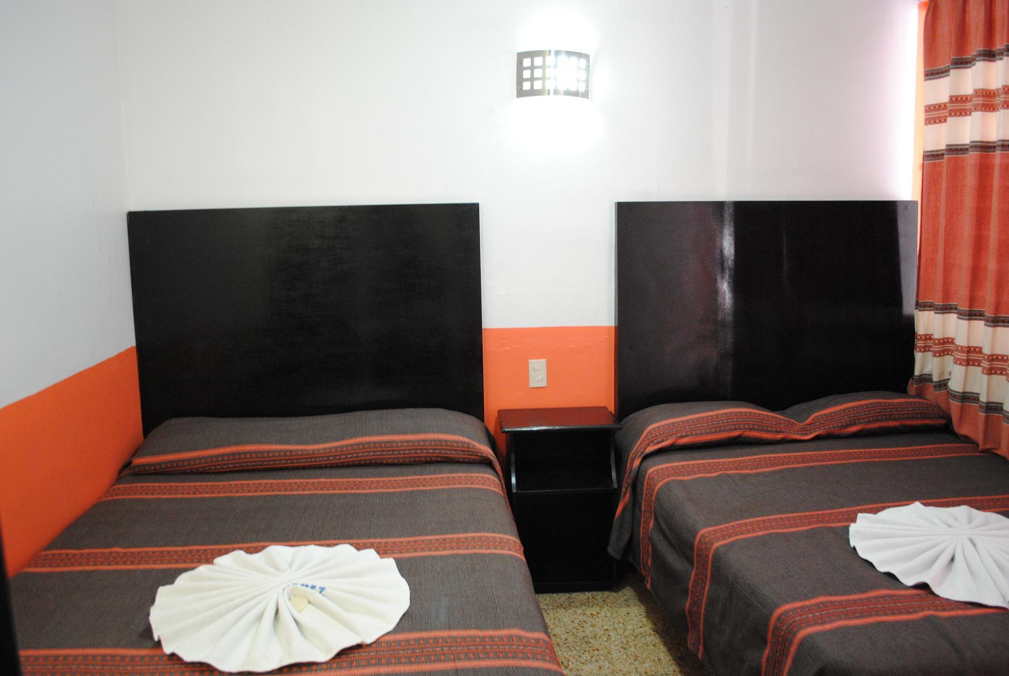 Hotel Jimenez Oaxaca Bagian luar foto